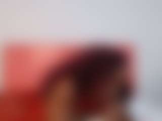 Live cam show with freakydona - Ebony Petite on milfzrlive.com