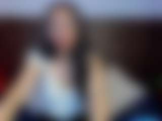 Cam Show en direct de Lucy Liiu