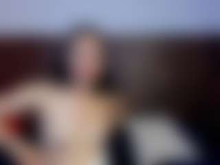 Live cam show with Lucy Liiu - Machine on Camsoda