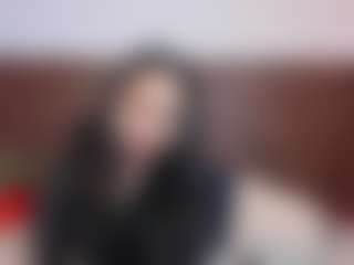 Live cam show with Lucy Liiu - Spanks on Streamer API