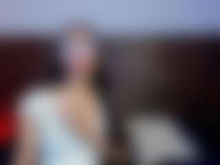 Live cam show with Lucy Liiu - Legs on dropp.cam