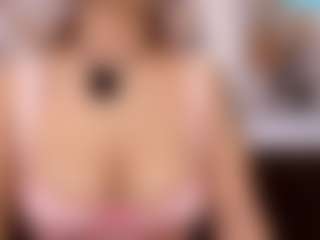 Live cam show with natashaa-black - Camel Toe on liverealitysex.com