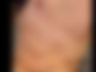 famous1tad's Live Sex Cam Show