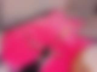 Live cam show with Pretty-Johnson - Virgin on Camsoda