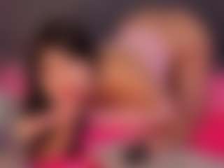 Live cam show with Pretty-Johnson - Lesbian on Camsoda