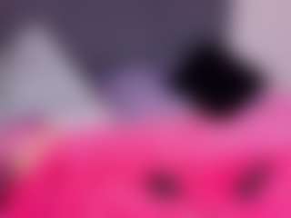 Live cam show with Pretty-Johnson - Virgin on livesuperchat.net