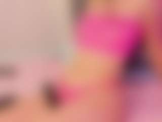Pretty-Johnson's Live Sex Cam Show