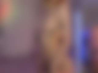 VikkiMoon's Live Sex Cam Show
