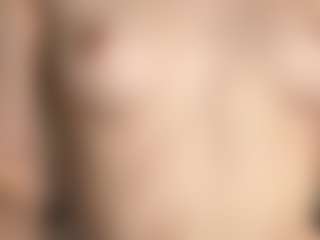 VikkiMoon's Live Sex Cam Show
