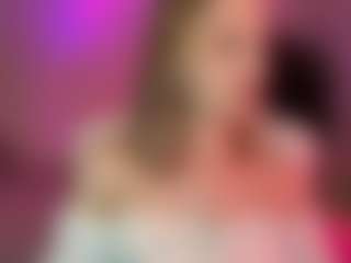 VikkiMoon's Live Sex Cam Show
