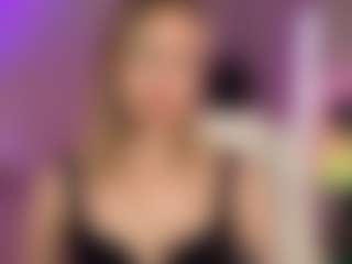 VikkiMoon's Live Sex Cam Show