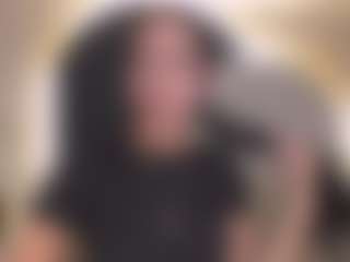 Live cam show with AmaliaCruss - Dildo Or Vibrator Granny on Streamer API