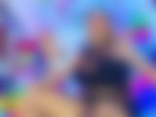 KAROLL-TS's Live Sex Cam Show
