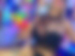 KAROLL-TS's Live Sex Cam Show