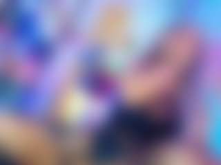 KAROLL-TS's Live Sex Cam Show