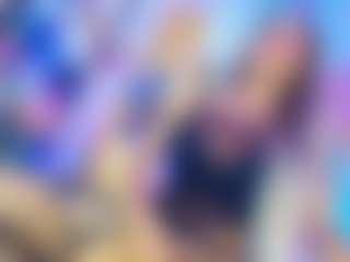 KAROLL-TS's Live Sex Cam Show