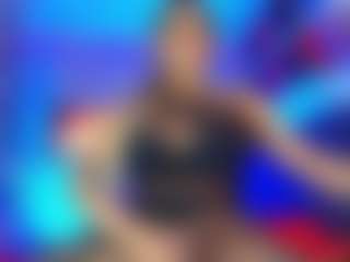 KAROLL-TS's Live Sex Cam Show