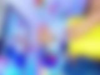 KAROLL-TS's Live Sex Cam Show
