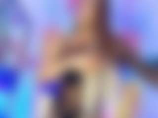 KAROLL-TS's Live Sex Cam Show