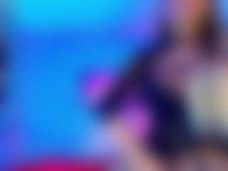 KAROLL-TS's Live Sex Cam Show