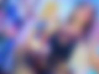KAROLL-TS's Live Sex Cam Show