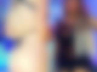 KAROLL-TS's Live Sex Cam Show
