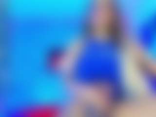 KAROLL-TS's Live Sex Cam Show
