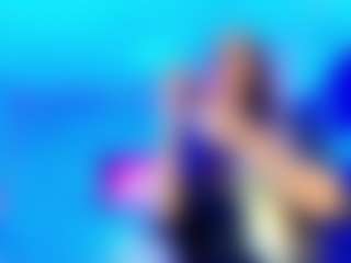 KAROLL-TS's Live Sex Cam Show