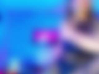 KAROLL-TS's Live Sex Cam Show