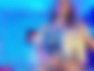 KAROLL-TS's Live Sex Cam Show