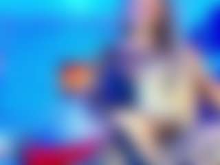 Live cam show with KAROLL-TS - Blonde Hair on https://playwithruby.com