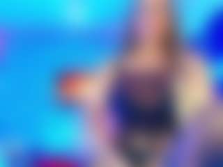 Live cam show with KAROLL-TS - Tease on Camsoda