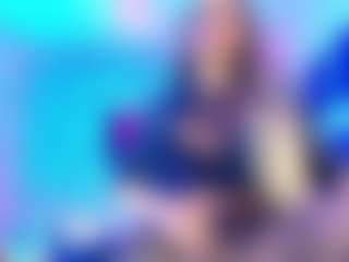 Live cam show with KAROLL-TS - Tease on madthumbs