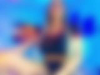 KAROLL-TS's Live Sex Cam Show