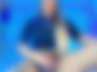 KAROLL-TS's Live Sex Cam Show