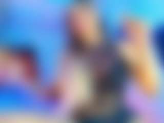 Spettacolo in cam dal vivo con KAROLL-TS - Brown Eyes su Camsoda