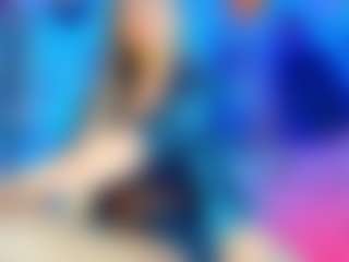 KAROLL-TS's Live Sex Cam Show