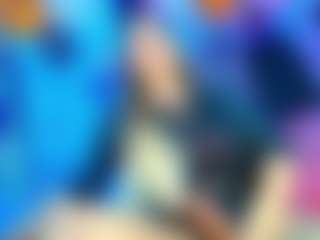 KAROLL-TS's Live Sex Cam Show
