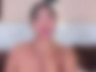 Live cam show with KathyMirrow - Ahegao on PervPlay.com