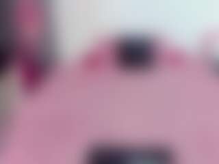 LEYSY-S7's Live Sex Cam Show
