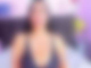ValentinaJaramilloo's Live Sex Cam Show