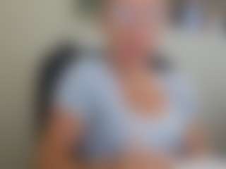 Live cam show with bmorganne420 - Period on friskycurves.com