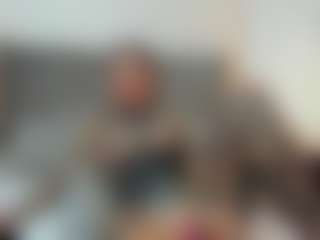 Live cam show with DomDoll - Facial on SquirtSoMuch