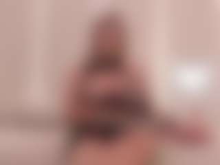 Serena-Foxx's Live Sex Cam Show