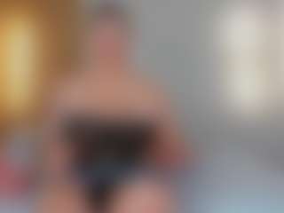 Serena-Foxx's Live Sex Cam Show