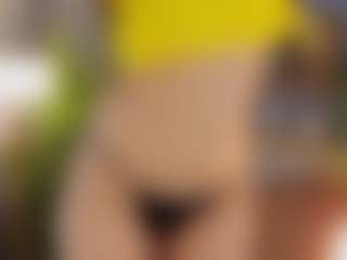 Live cam show with beatrishaa - Glasses on Uber Horny
