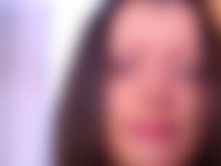 Live cam show with beatrishaa - Tongue on CamSextacy