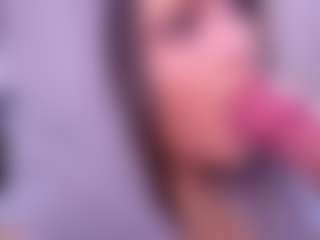 Live cam show with beatrishaa - Tongue on SquirtSoMuch
