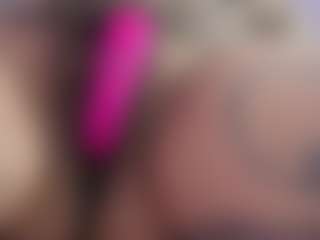 Marllena's Live Sex Cam Show