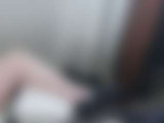 Live cam show with Slurp-ur-Lips007 - Green Eyes on TeamSkeetLive